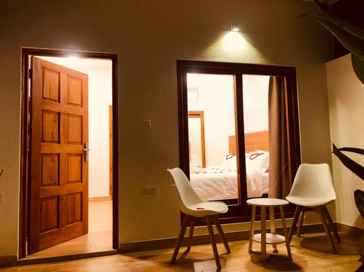Hotel Dacha Thoddoo-Atoll Exterior foto
